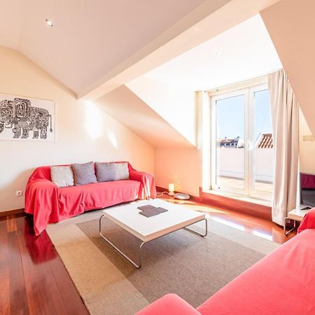 Appartement Guestready - Rare Terrace Apt, Historic Center à Lisboa Extérieur photo